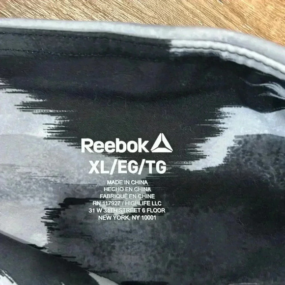 Reebok 7/8 High Rise Black/Gray/White Leggings Size XL NWT Moisture Management - Picture 6 of 13
